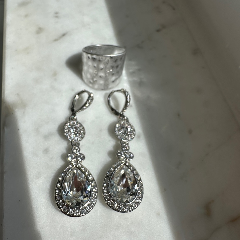 Elegant Silver Drop Earrings